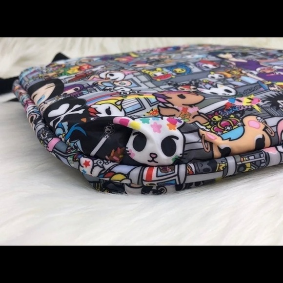 LeSportsac x Tokidoki Crossbody Duet - Tokidopoli - Picture 8 of 11